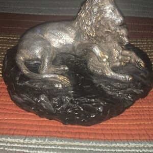 Elegant Silver Lion Sculpture
